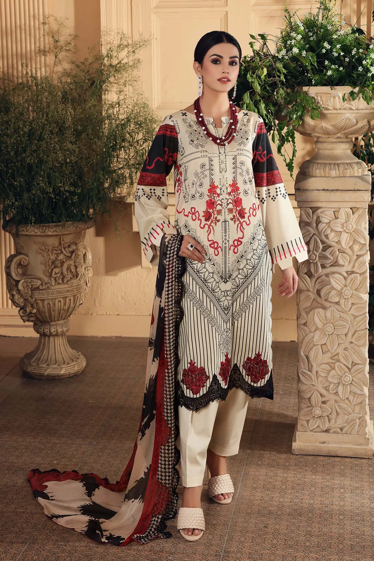 3 Pc Unstitched Embroidered Lawn With Chiffon Dupatta SH 12