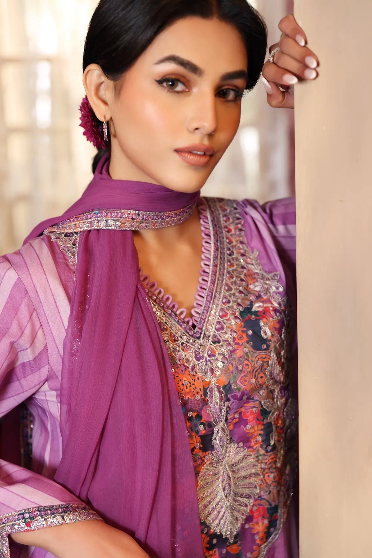 3 Piece Unstitched Embroidered Lawn Shirt with Chiffon Dupatta and Trouser CS4-02