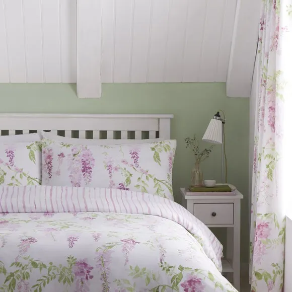Dreams and Drapes Wisteria Duvet Cover and Pillowcase Set