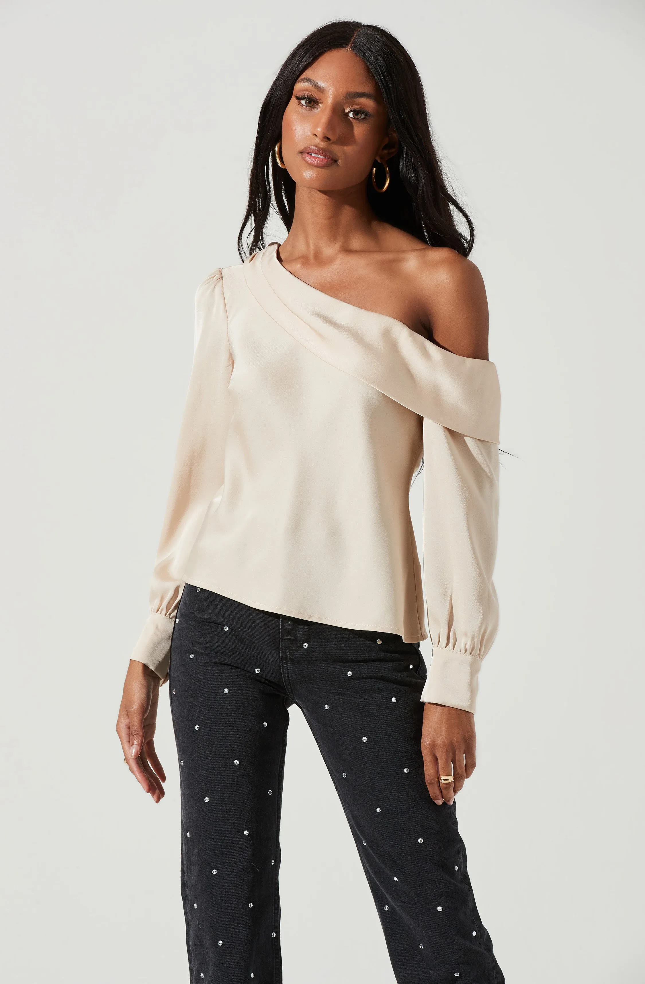 Ellen Off Shoulder Long Sleeve Draped Top