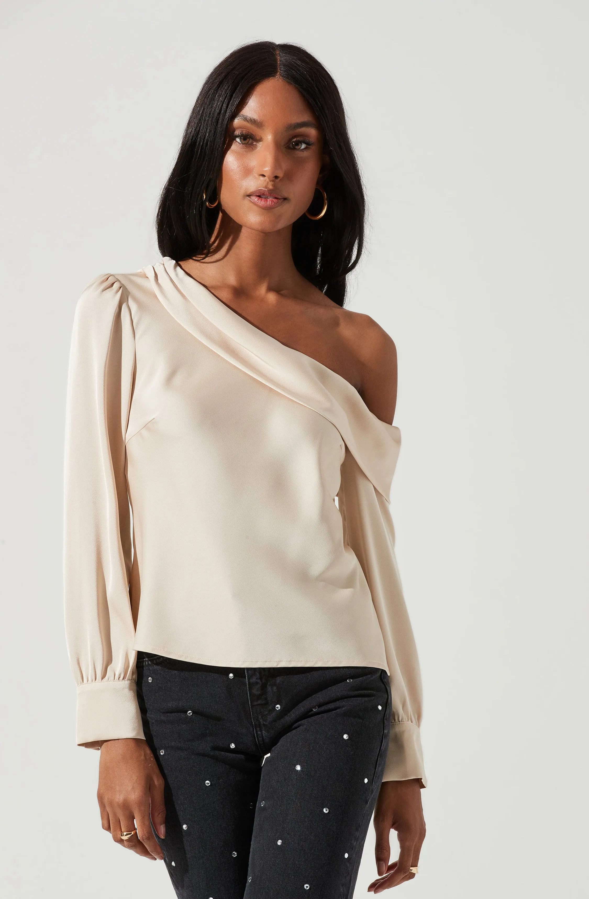 Ellen Off Shoulder Long Sleeve Draped Top