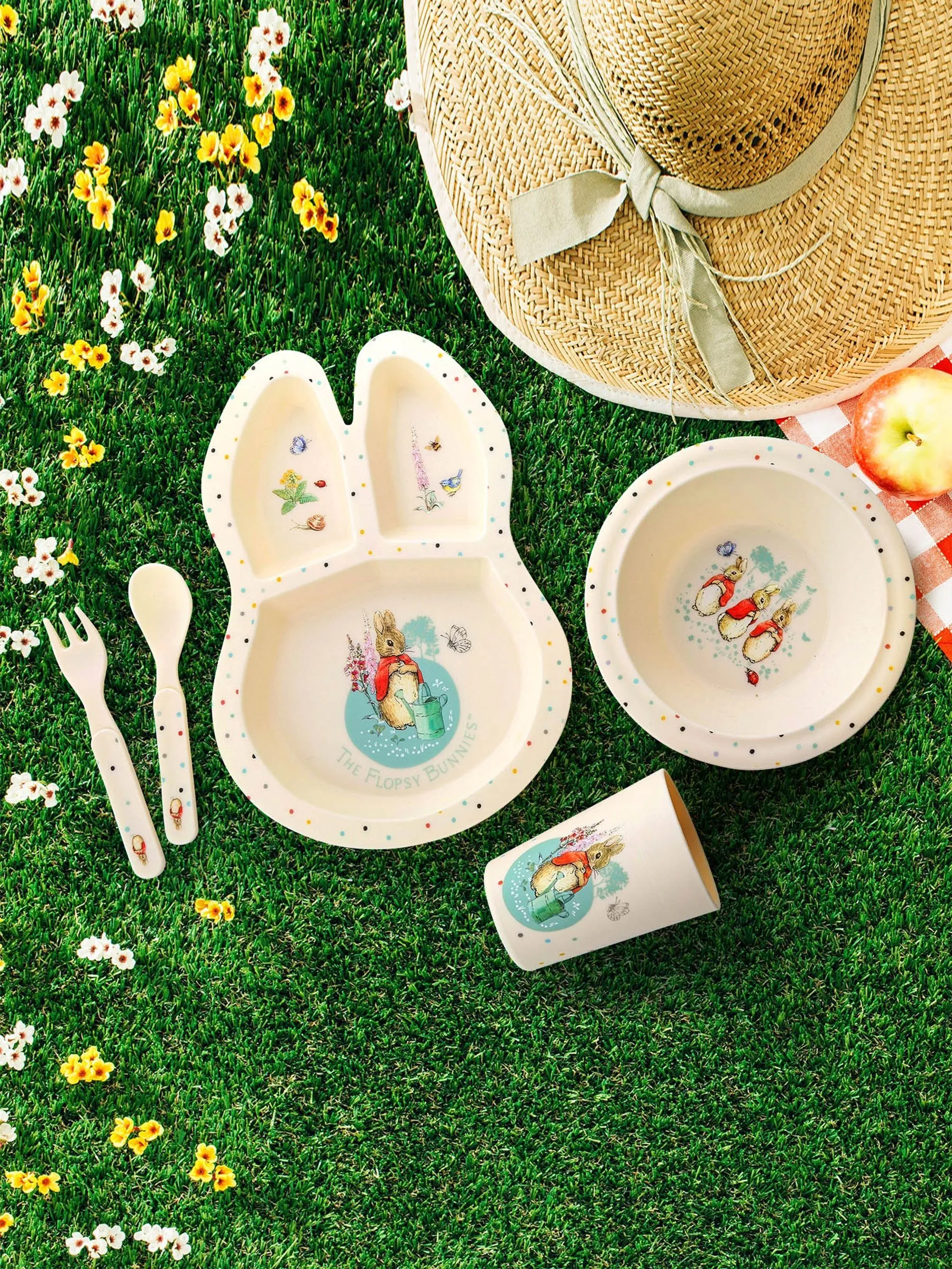 Flopsy Bunny Dinner Set