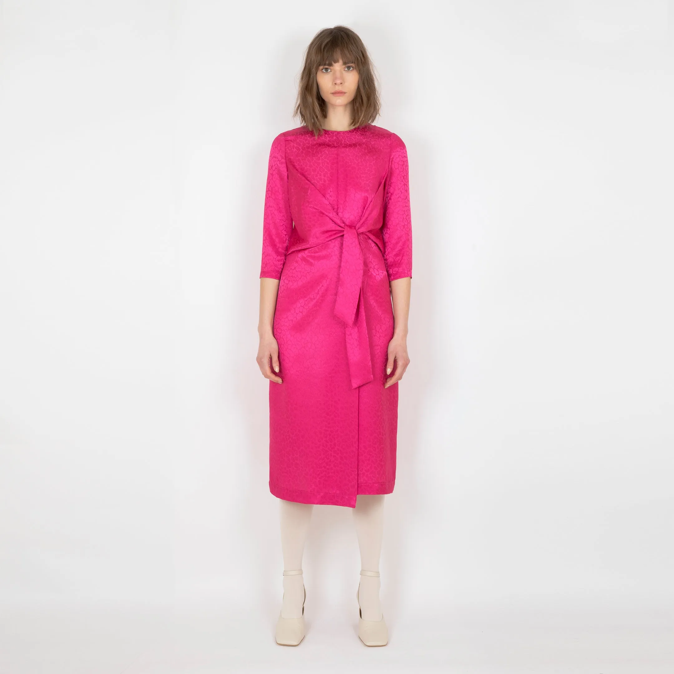 Stylish Magenta Midi Dress with Front Tie