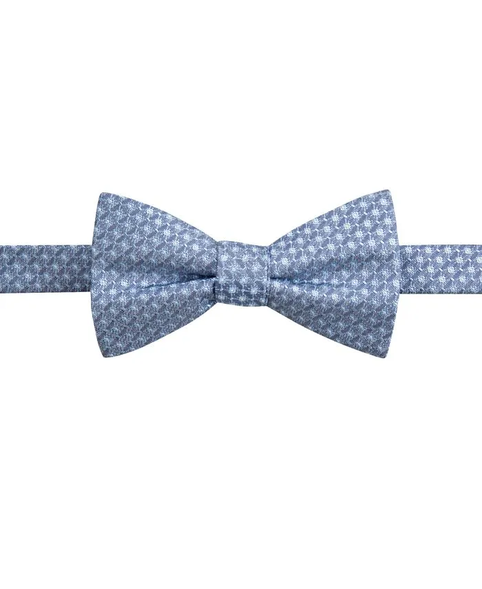 Men's Blue Silk Floral Bow Tie by Ryan Seacrest Distinction