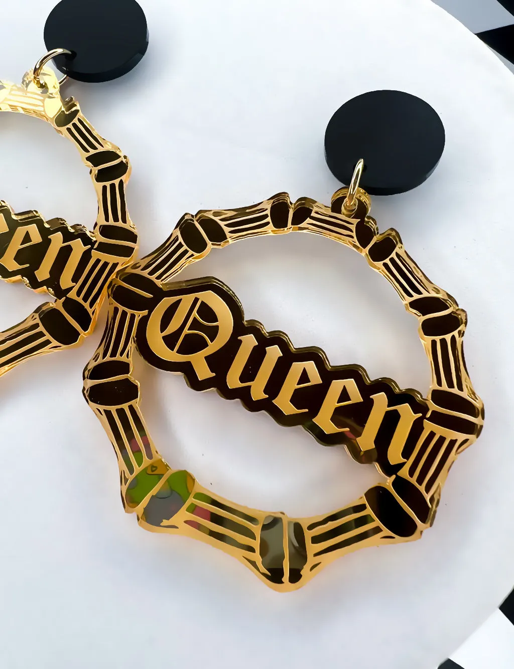 QUEEN B Bamboo Hoops