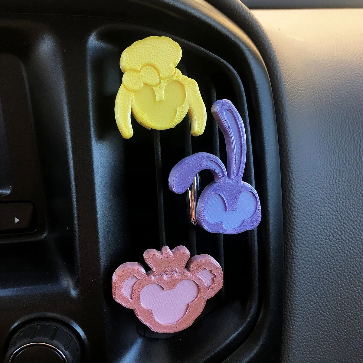 Car Vent Clip Holder - Sailor Bear Design