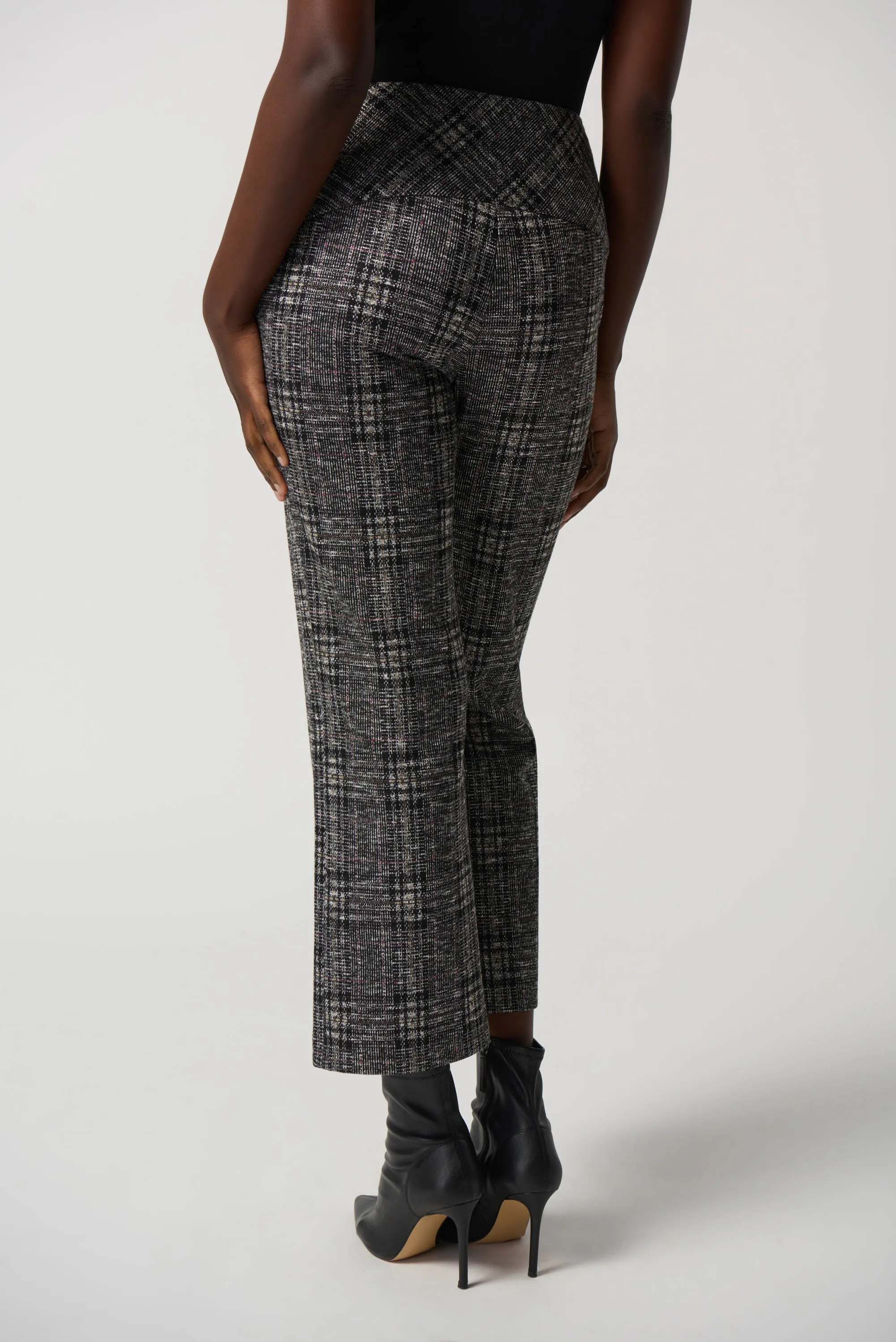 Stylish Plaid Cropped Trousers