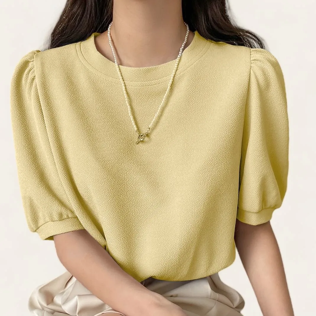 BLUSA Textured Stylish Puff Sleeve Top