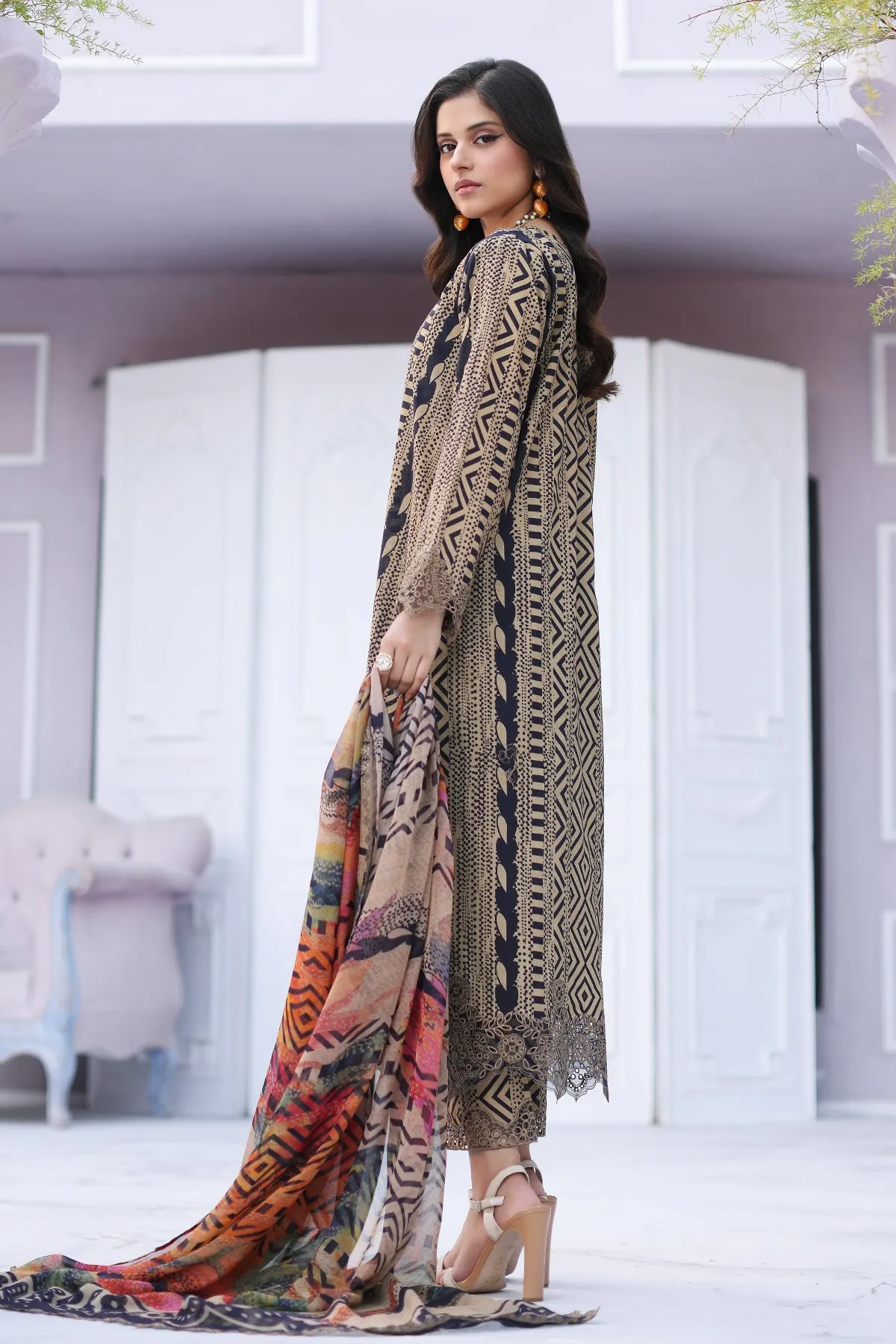 Embroidered Chiffon Dupatta with Unstitched Lawn Shirt & Trouser